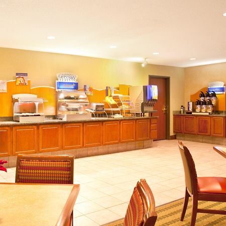 Best Western Plus Bourbonnais Hotel&Suites Exterior foto