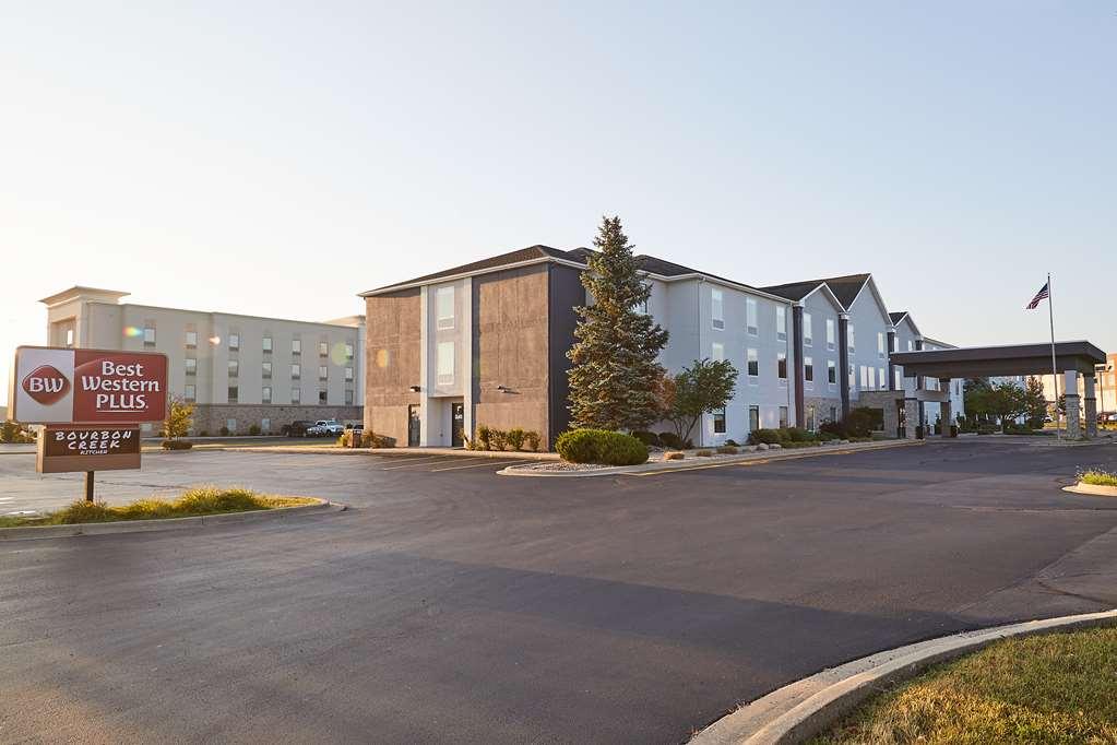Best Western Plus Bourbonnais Hotel&Suites Exterior foto