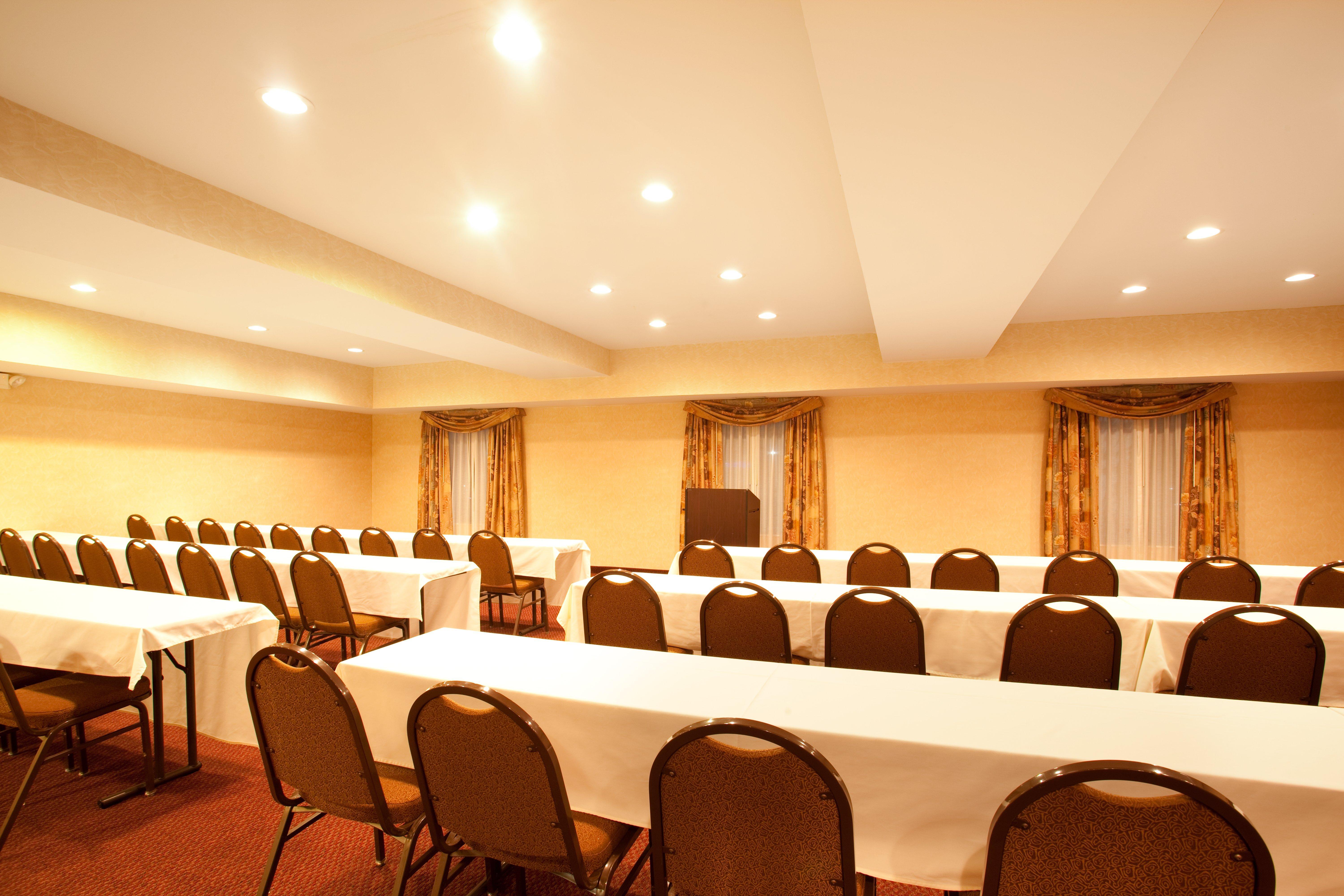 Best Western Plus Bourbonnais Hotel&Suites Exterior foto